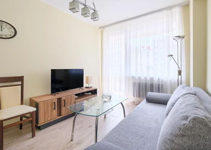 Nowa Slavia, Sun & Snow