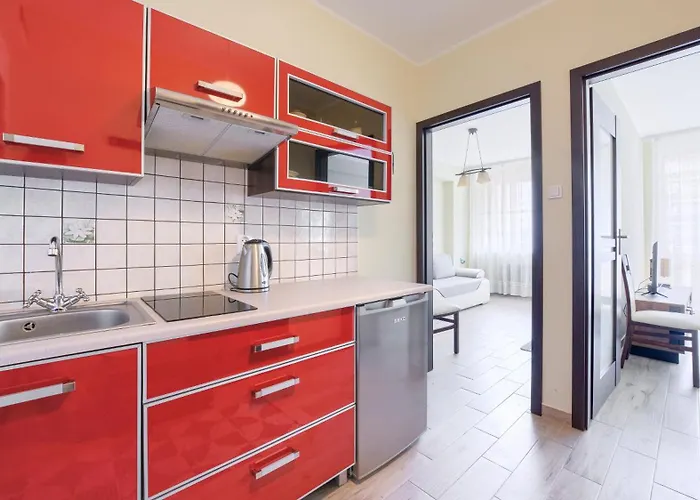 Nowa Slavia, Sun & Snow *